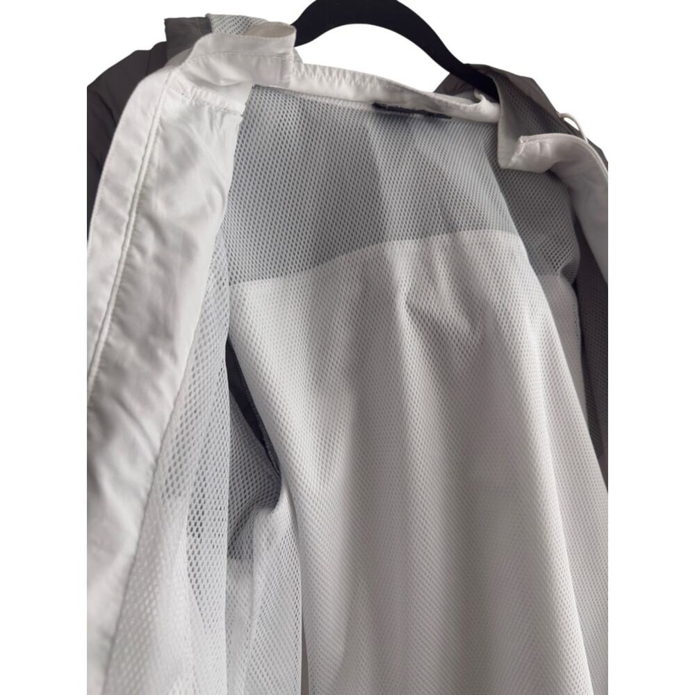 FILA Metallic Windbreaker Jacket Gray White Colorblock Hooded Techwear XL - Picture 5 of 10